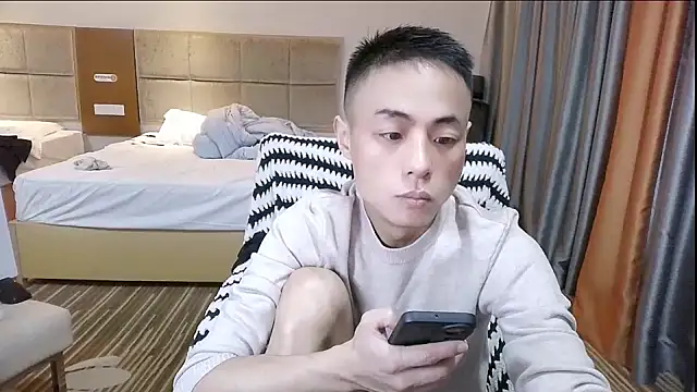 Tsia-Die online show from 11-16-25, 07:46