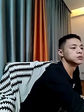 Tsia-Die online show from 12-18-25, 08:08