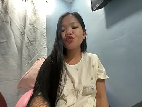 princess janine online show from 04-22-26, 03:41