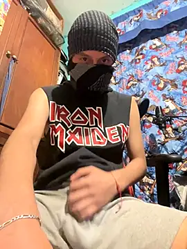 Snapshot of Skinny_Longhair chatting on 09-28-25, 07:15 Skinny Longhair online show from 09-28-25, 07:15