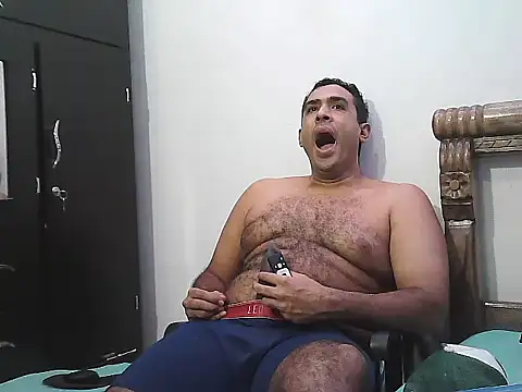 morenocabro10 online show from 09-30-25, 03:34