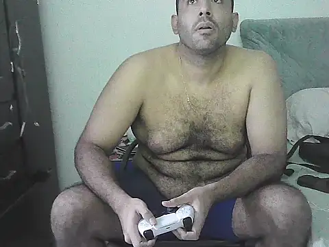 morenocabro10 online show from 07-14-26, 04:17