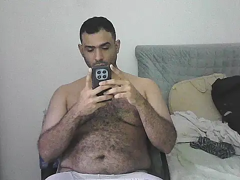 morenocabro10 online show from 07-06-26, 03:57