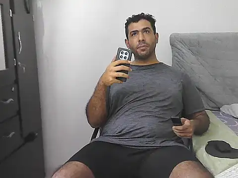 morenocabro10 online show from 05-03-26, 07:06