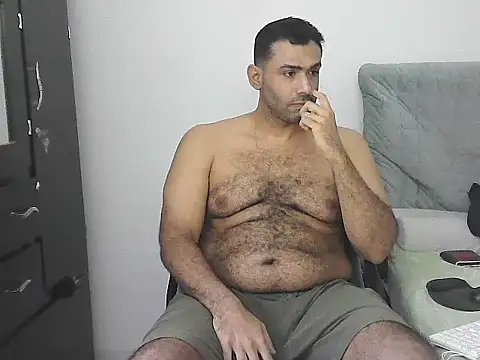 morenocabro10 online show from 05-12-26, 03:14