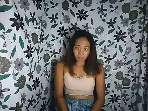 Virgen christine01 online show from 02-17-26, 08:06