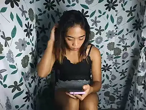 Virgen christine01 online show from 02-11-26, 06:30