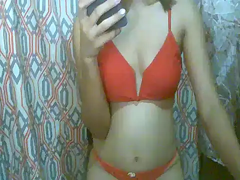 Snapshot of Virgen_christine01 chatting on 09-21-25, 03:17 Virgen christine01 online show from 09-21-25, 03:17