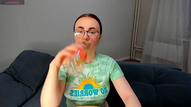 MewStella online show from 05-05-26, 04:10