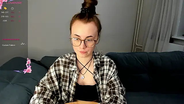 MewStella online show from 02-02-26, 03:11