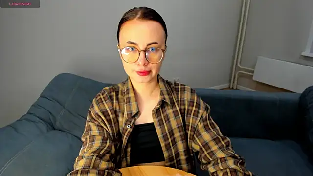 MewStella online show from 05-30-26, 03:28