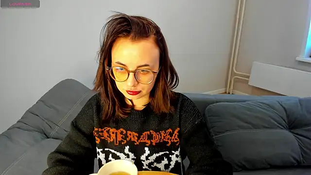 MewStella online show from 05-24-26, 01:11