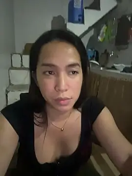 NicoleRoseTS online show from 04-01-26, 04:58
