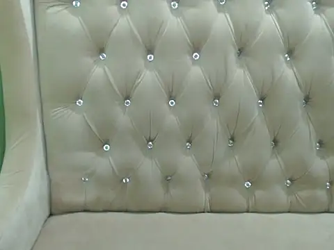 Snapshot of kenishagoddess chatting on 04-14-26, 01:27 kenishagoddess online show from 04-14-26, 01:27