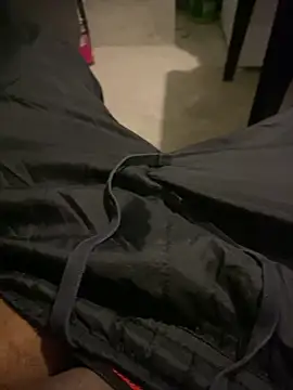 Preto Diamamte online show from 10-22-25, 04:01