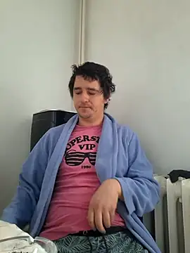 hugecock4u1990 online show from 01-11-26, 08:21