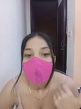 Snapshot of Cute_Rakhi8 chatting on 06-25-26, 05:34 Cute Rakhi8 online show from 06-25-26, 05:34