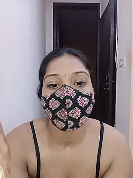 Snapshot of Cute_Rakhi8 chatting on 07-13-26, 05:51 Cute Rakhi8 online show from 07-13-26, 05:51