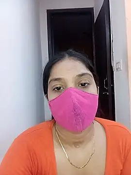 Snapshot of Cute_Rakhi8 chatting on 07-06-26, 05:03 Cute Rakhi8 online show from 07-06-26, 05:03