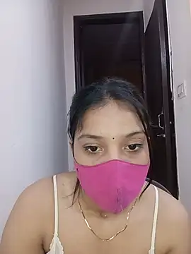 Cute Rakhi8 online show from 05-27-26, 12:23