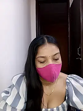 Cute Rakhi8 online show from 05-28-26, 05:26