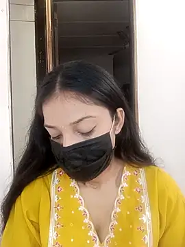 Cute Rakhi8 online show from 10-19-25, 04:37