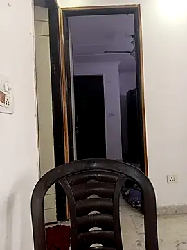 Cute Rakhi8 online show from 11-04-25, 04:49