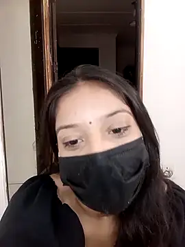 Cute Rakhi8 online show from 10-02-25, 04:05