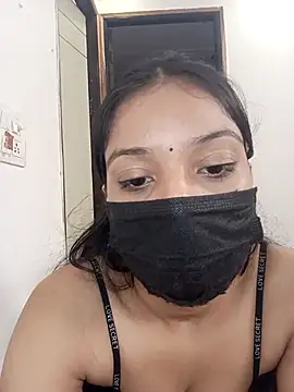 Cute Rakhi8 online show from 10-31-25, 06:10