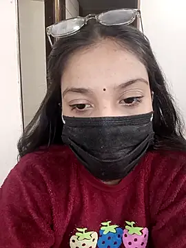 Cute Rakhi8 online show from 11-23-25, 05:28