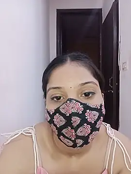 Snapshot of Cute_Rakhi8 chatting on 07-14-26, 04:28 Cute Rakhi8 online show from 07-14-26, 04:28