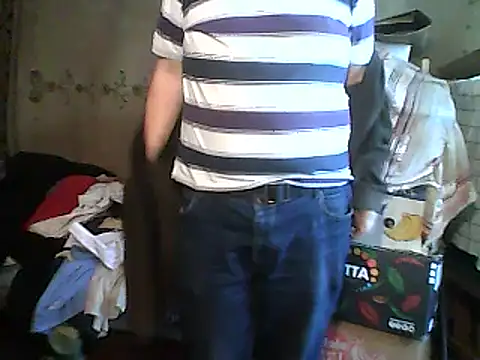 Snapshot of A1B3- chatting on 10-18-25, 01:46 A1B3- online show from 10-18-25, 01:46