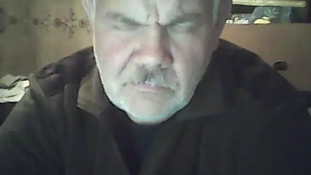 Snapshot of A1B3- chatting on 09-27-25, 04:24 A1B3- online show from 09-27-25, 04:24