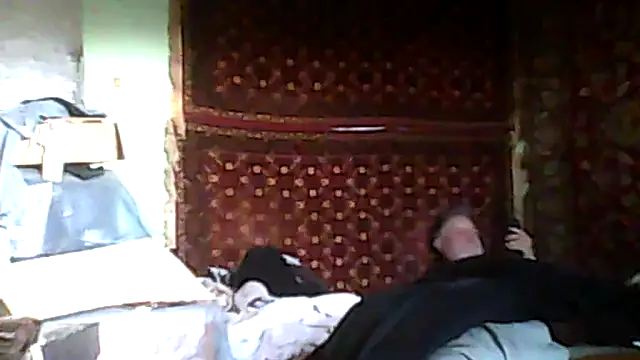 Snapshot of A1B3- chatting on 03-16-26, 03:37 A1B3- online show from 03-16-26, 03:37