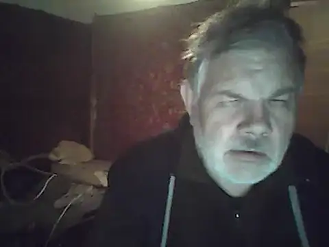 Snapshot of A1B3- chatting on 01-10-26, 04:24 A1B3- online show from 01-10-26, 04:24