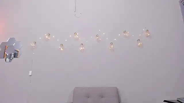 alianim online show from 10-12-25, 07:04