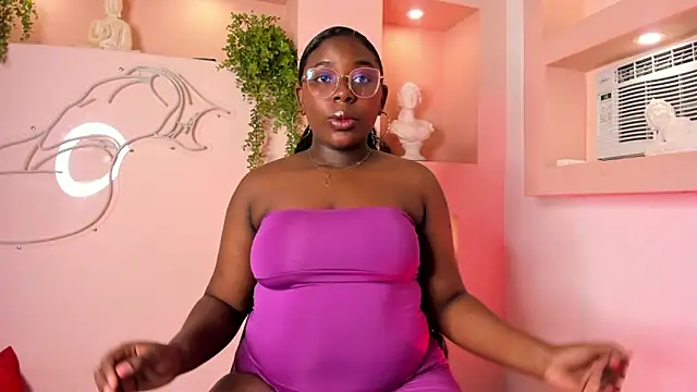 NanyMoreno online show from 11-07-25, 12:42