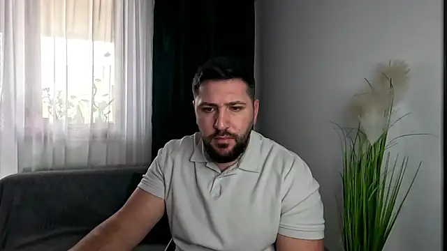 Snapshot of Gold_Alpha_Boy chatting on 02-07-26, 10:45 Gold Alpha Boy online show from 02-07-26, 10:45