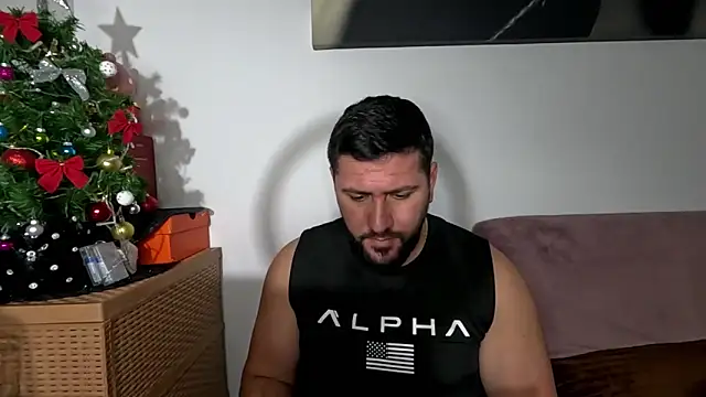 Gold Alpha Boy online show from 12-21-25, 09:37