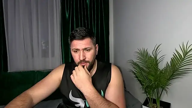 Gold Alpha Boy online show from 05-07-26, 06:33