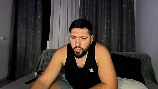 Gold Alpha Boy online show from 10-29-25, 04:50