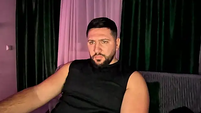 Gold Alpha Boy online show from 01-13-26, 04:22