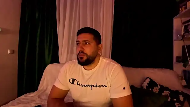 Gold Alpha Boy online show from 12-16-25, 10:03