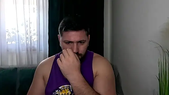 Gold Alpha Boy online show from 04-19-26, 08:26