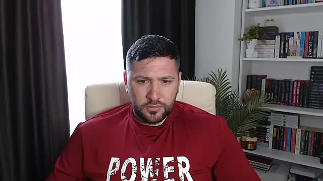 Gold Alpha Boy online show from 05-28-26, 08:11