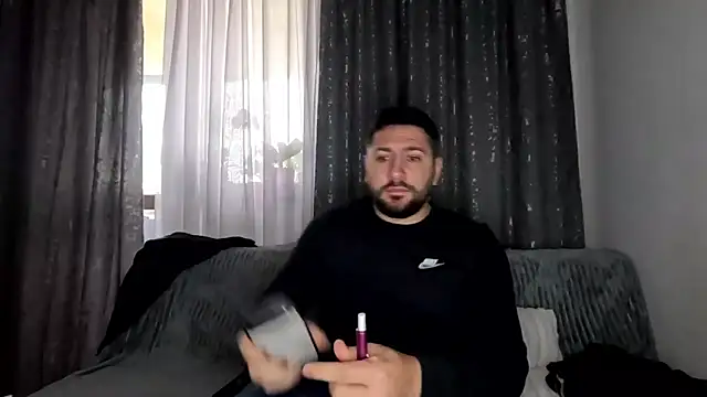 Gold Alpha Boy online show from 10-03-25, 05:31