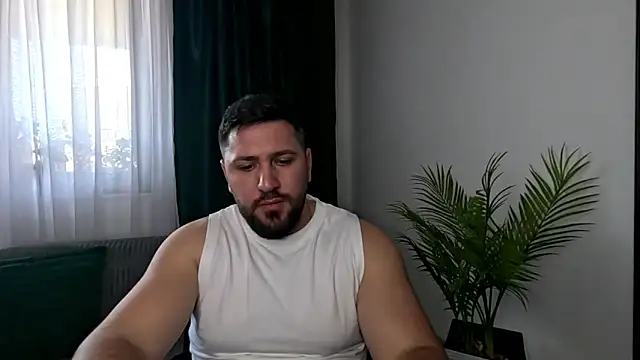 Gold Alpha Boy online show from 05-06-26, 12:53