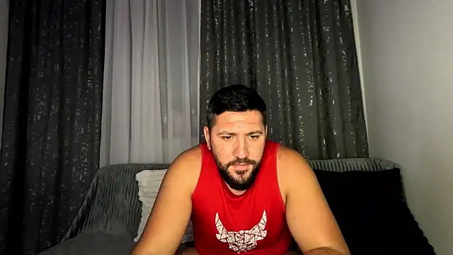 Gold Alpha Boy online show from 09-23-25, 06:59