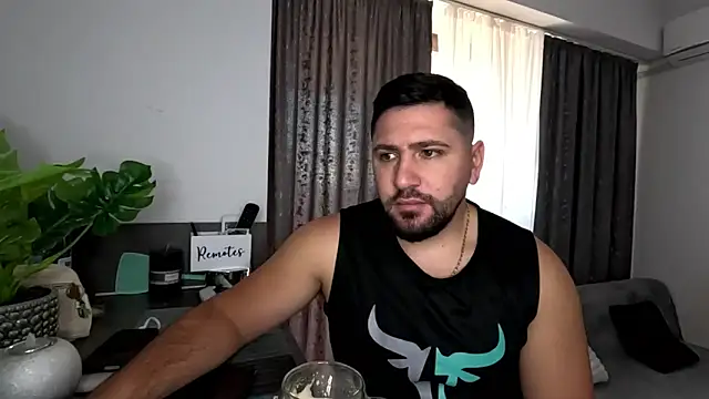 Gold Alpha Boy online show from 10-15-25, 08:33