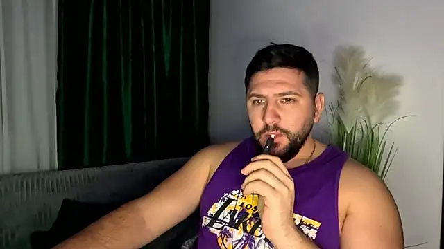 Snapshot of Gold_Alpha_Boy chatting on 01-17-26, 11:08 Gold Alpha Boy online show from 01-17-26, 11:08